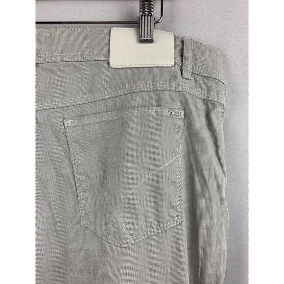 Brax Cooper Fancy Regular Fit Lightweight Textured Mens Pants In Soft Gray Fabri - Picture 5 of 7